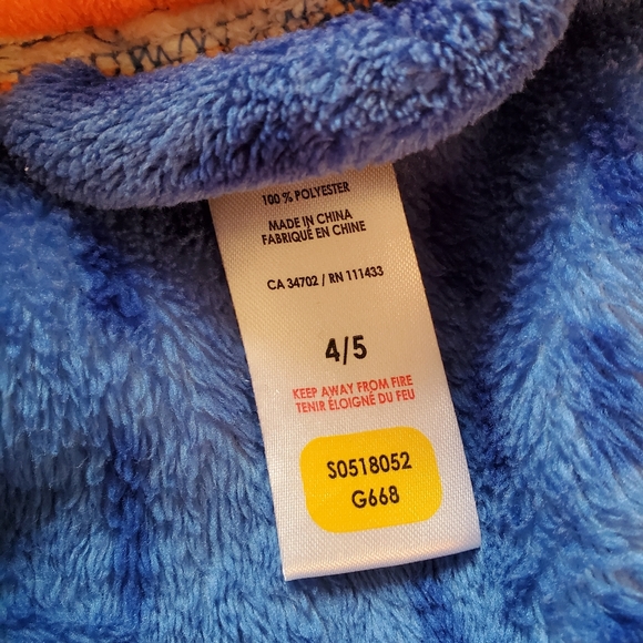 Lounge Robes - Picture 2 of 5